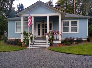 1915 Carriage House Ln, Camden, SC 29020