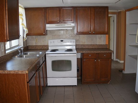 4th image of 1811 Dartmouth Dr