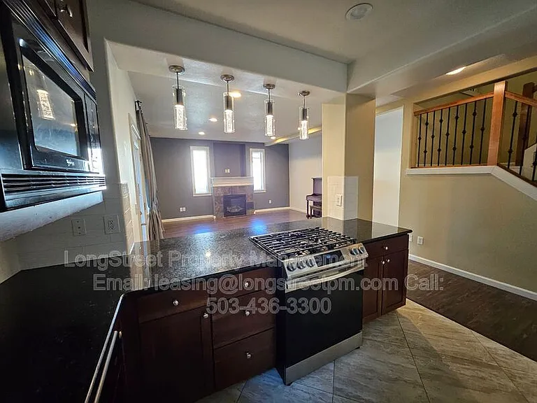 14607 SE Crystal St — Photo 6