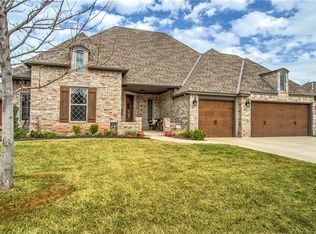 19808 Oakshire Dr, Edmond, OK 73012