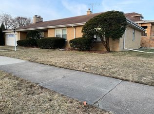 7120 Le Claire Ave, Skokie, IL 60077