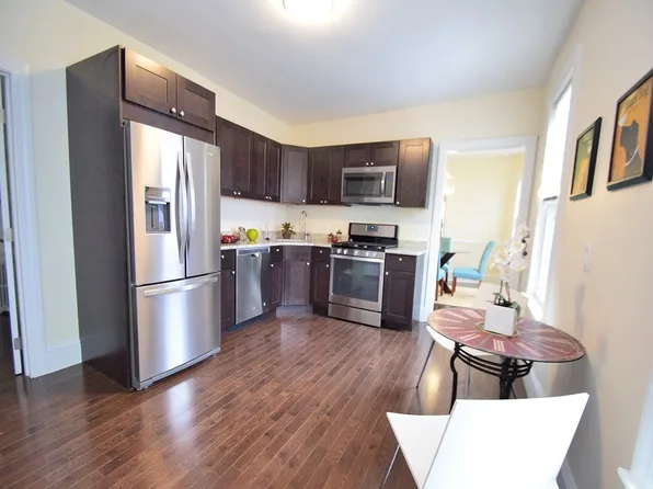 56-60 Woodlawn St, Jamaica Plain, MA