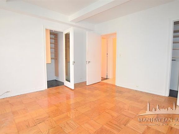 3rd image of 108 E 38th St APT 404