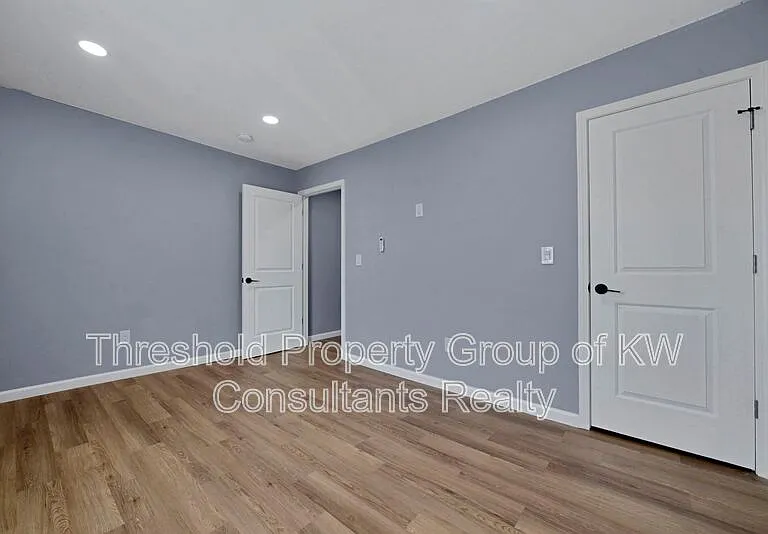 786 Thomas Ave #786 — Photo 6