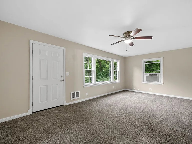 443 Gary Hills Dr — Photo 11