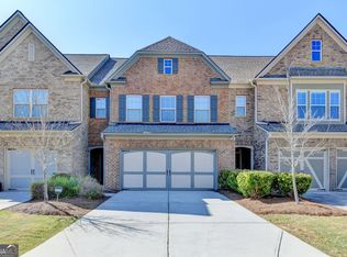 5830 Shiloh Woods Dr, Cumming, GA 30040