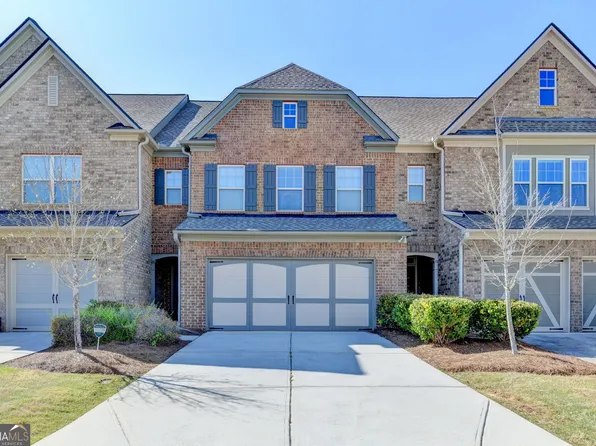 5830 Shiloh Woods Dr, Cumming, GA 30040