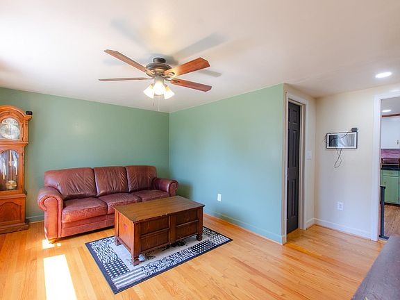 5th image of 708 Leftwich St
