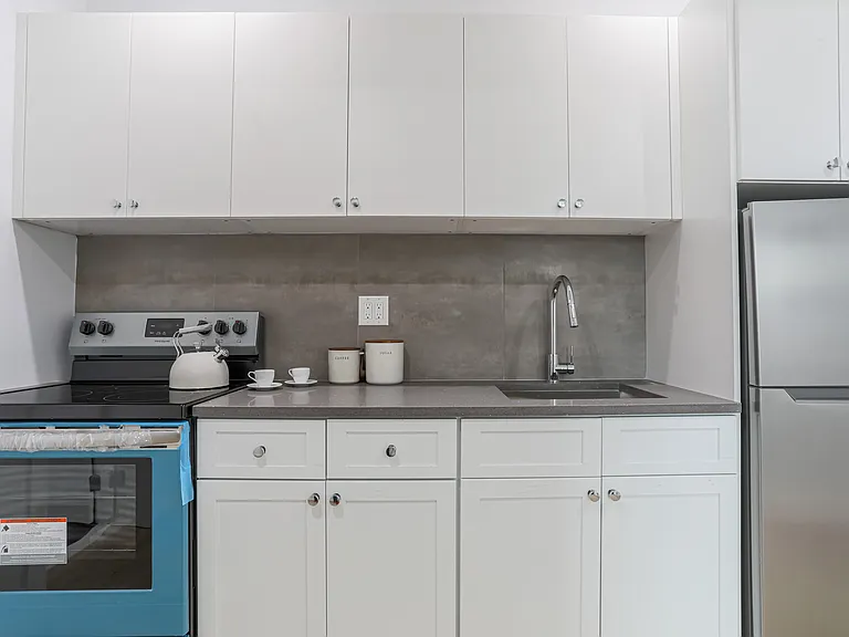 2510 Bedford Ave #6K — Photo 11
