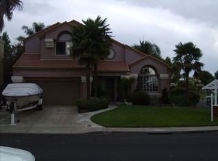 172 Bantry Dr, Vacaville, CA 95688