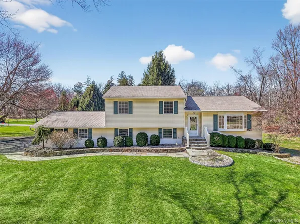 3 Sodano Road, Hopewell Junction, NY 12533