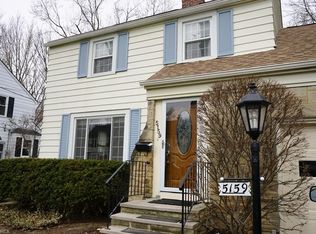 5159 Mayview Rd, Lyndhurst, OH 44124