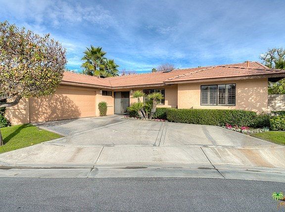 3rd image of 74820 Waring Ct