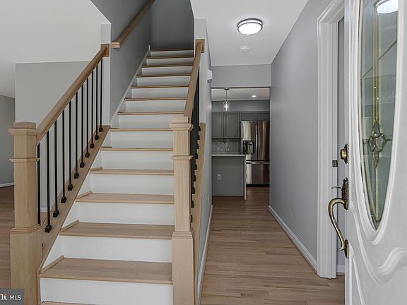 5th image of 15410 Sorrel Ridge Ln