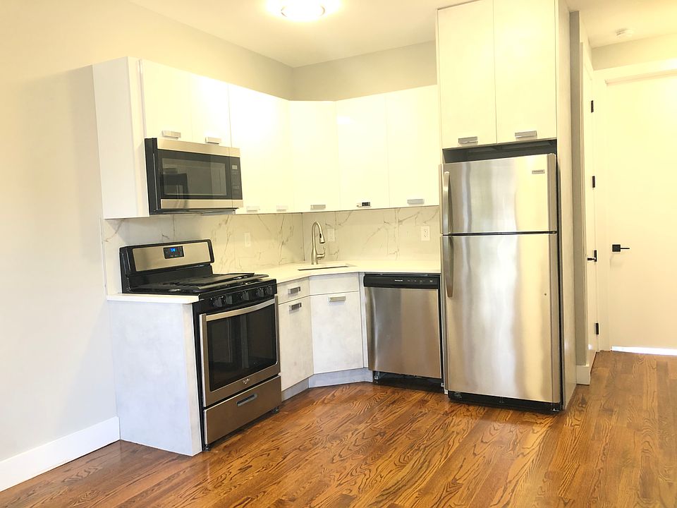 1st image of 44 Jewett Ave #30E