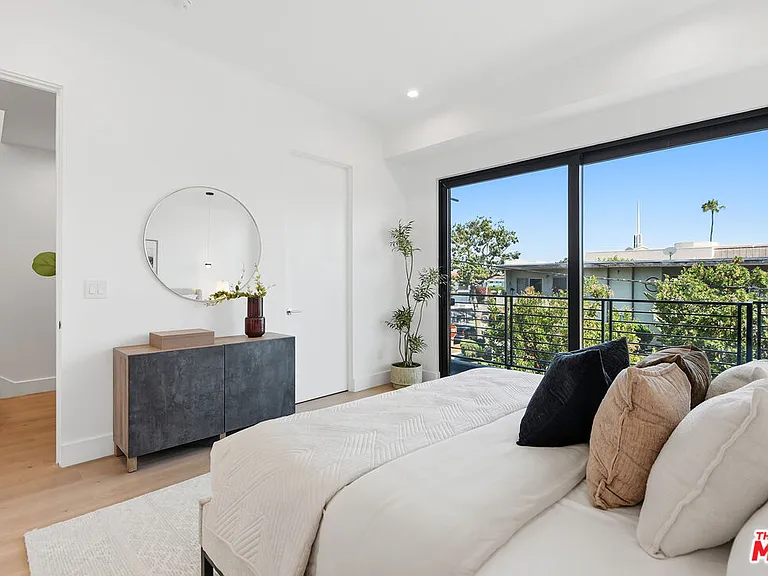 4095 Sawtelle Blvd #C — Photo 22