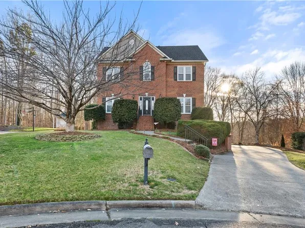 1981 Ernsford Dr, Winston Salem, NC 27103