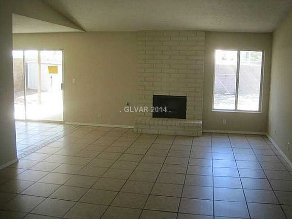 3rd image of 3138 Chapala Dr