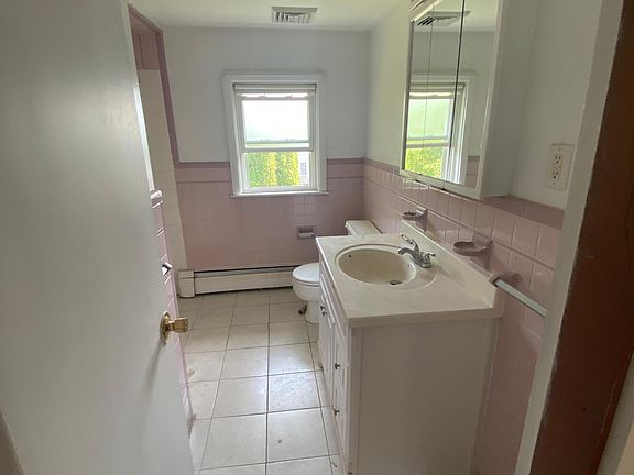 5th image of 38 Center St #4