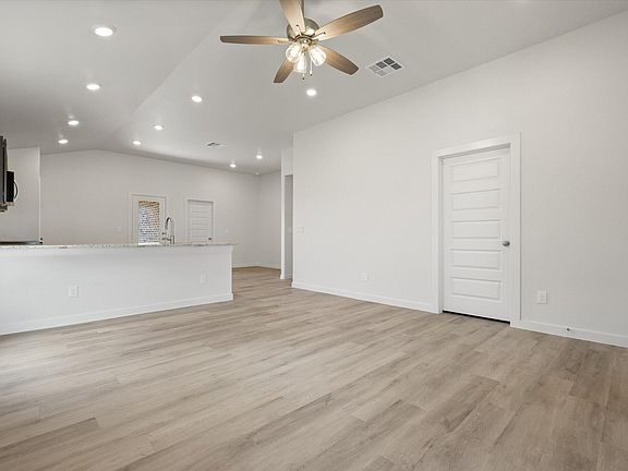 5th image of 6312 Venita Ave
