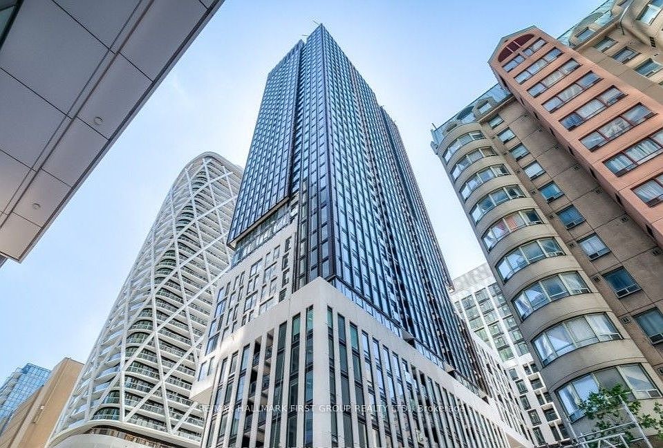 1st image of 230 Simcoe St #1235