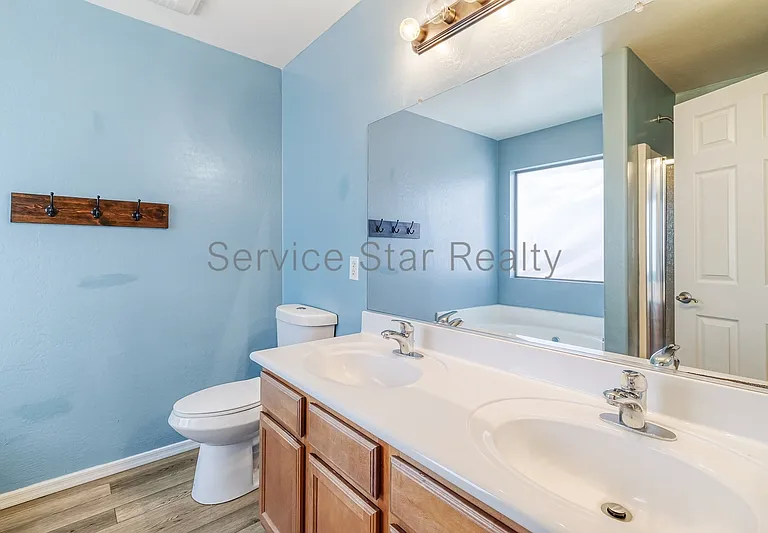 4601 N 123rd Dr — Photo 9