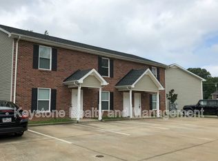 512 Peachers Ridge Rd APT 2B, Clarksville, TN 37042