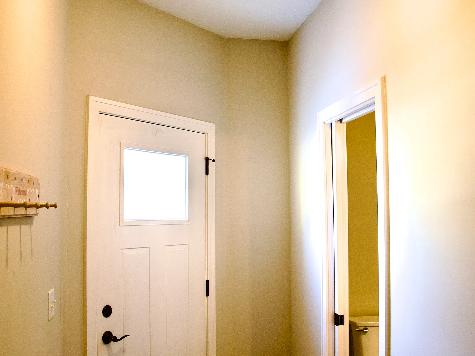 3 bed, 1757 sqft, $2,050 — Photo 3