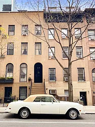 219 East 48th Street in Turtle Bay