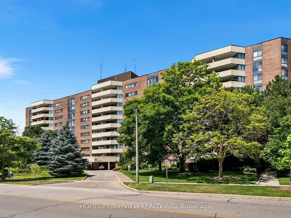 40 Baif Blvd #406, Richmond Hill, ON L4C 5M9