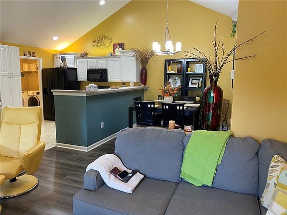 5th image of 11590 Winding Wood Dr