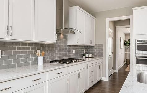 5th image of 6727 Corna Ct