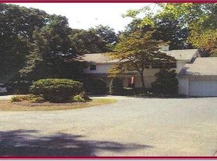 122 Route 111, Smithtown, NY 11787