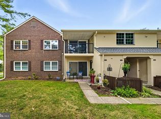 31 Old Forge Xing, Devon, PA 19333