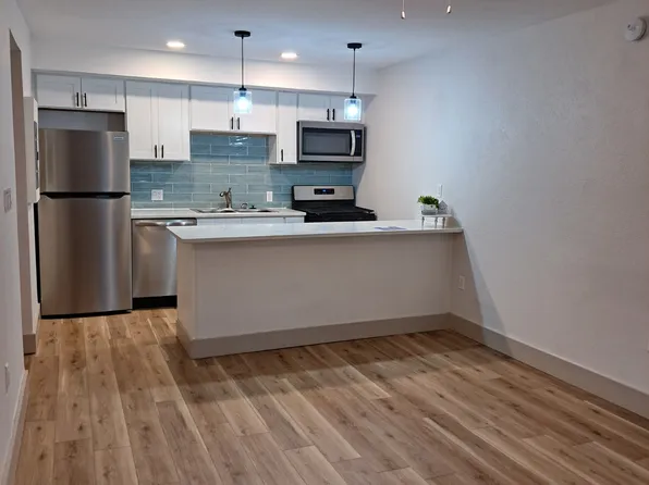 Breakwater Boutique, 3480 Garden St #36, Titusville, FL 32796