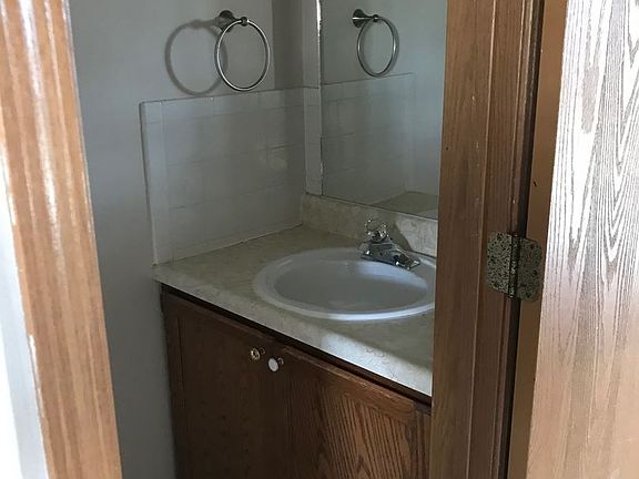 5th image of 1714 Amelia St APT H