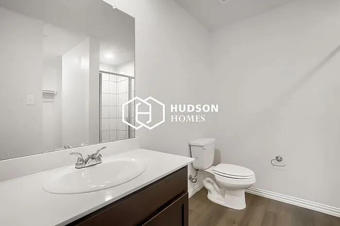 414 Shorty St — Photo 11