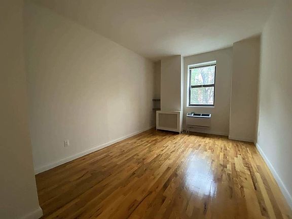 2nd image of 418 E 88th St APT 3C