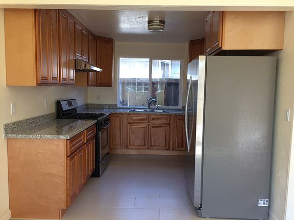 5th image of 1189 Peach Ct
