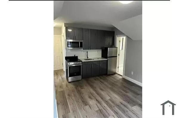 138 Buena Vista Ave Floor 3 photo 1
