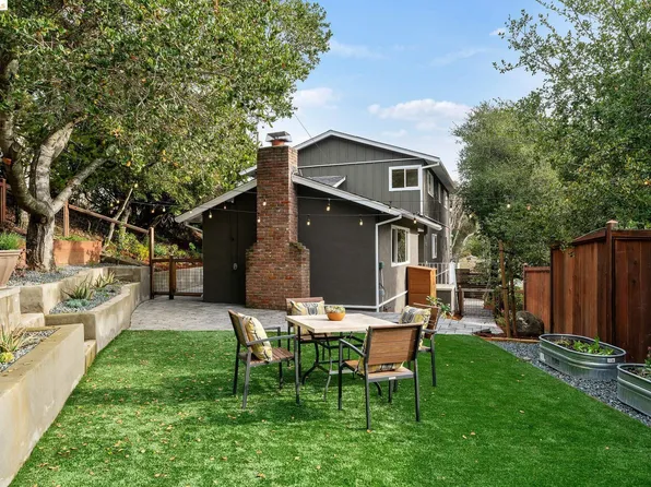 10010 Golf Links Rd, Oakland, CA 94605