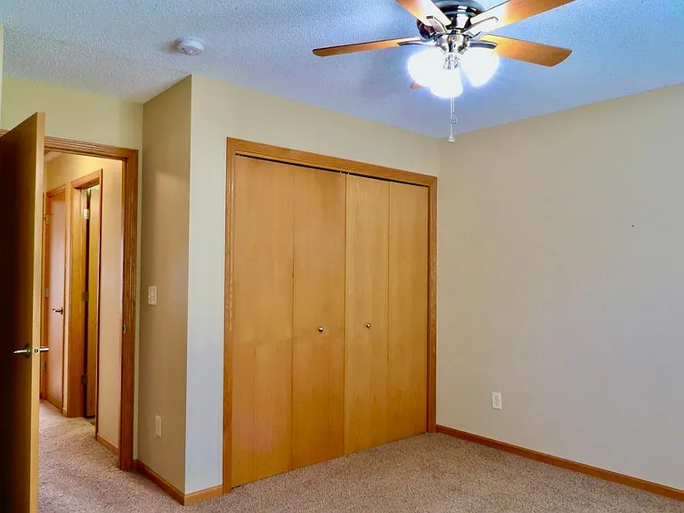 2058 Northland Cir — Photo 9