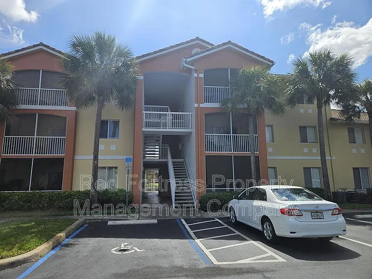 6360 Aragon Way #306 — Photo 3