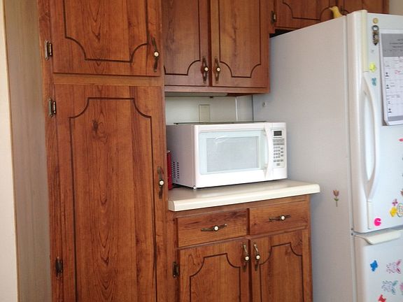 2nd image of 407 McConkey Dr
