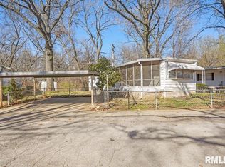 204 Parkwood, Springfield, IL 62702