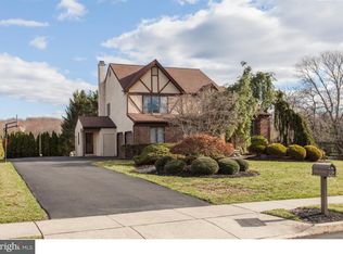 19 Rapp Run Rd, Dresher, PA 19025