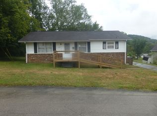 125 Sheridan Cir, Oak Ridge, TN 37830