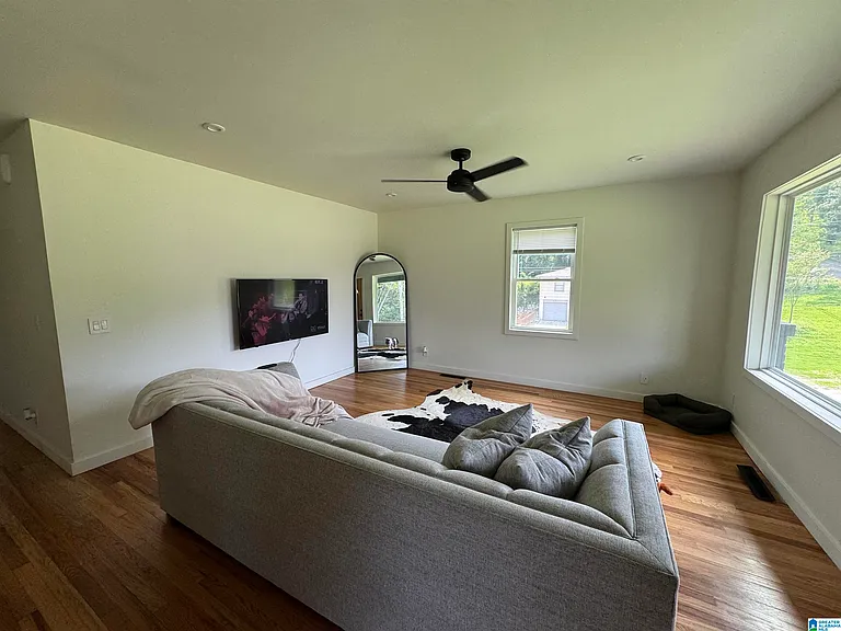 801 Central Ave — Photo 7