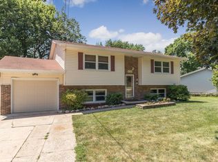 6736 NW 4th Ct, Des Moines, IA 50313