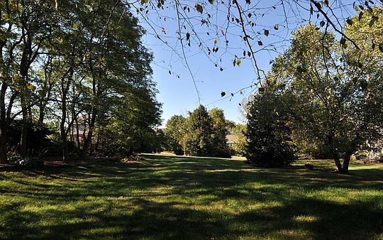 3rd image of 1614 Caddie Cir